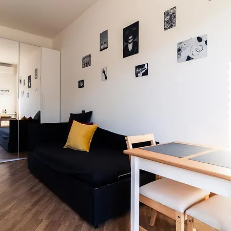 Abbiategrasso - Bocconi - 2 Camere Da Letto Milan Exterior photo